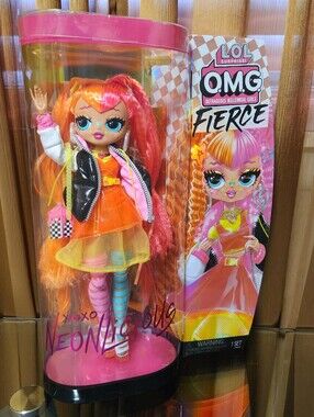 L.O.L. Surprise! O.M.G. Fierce Neonlicious Fashion doll